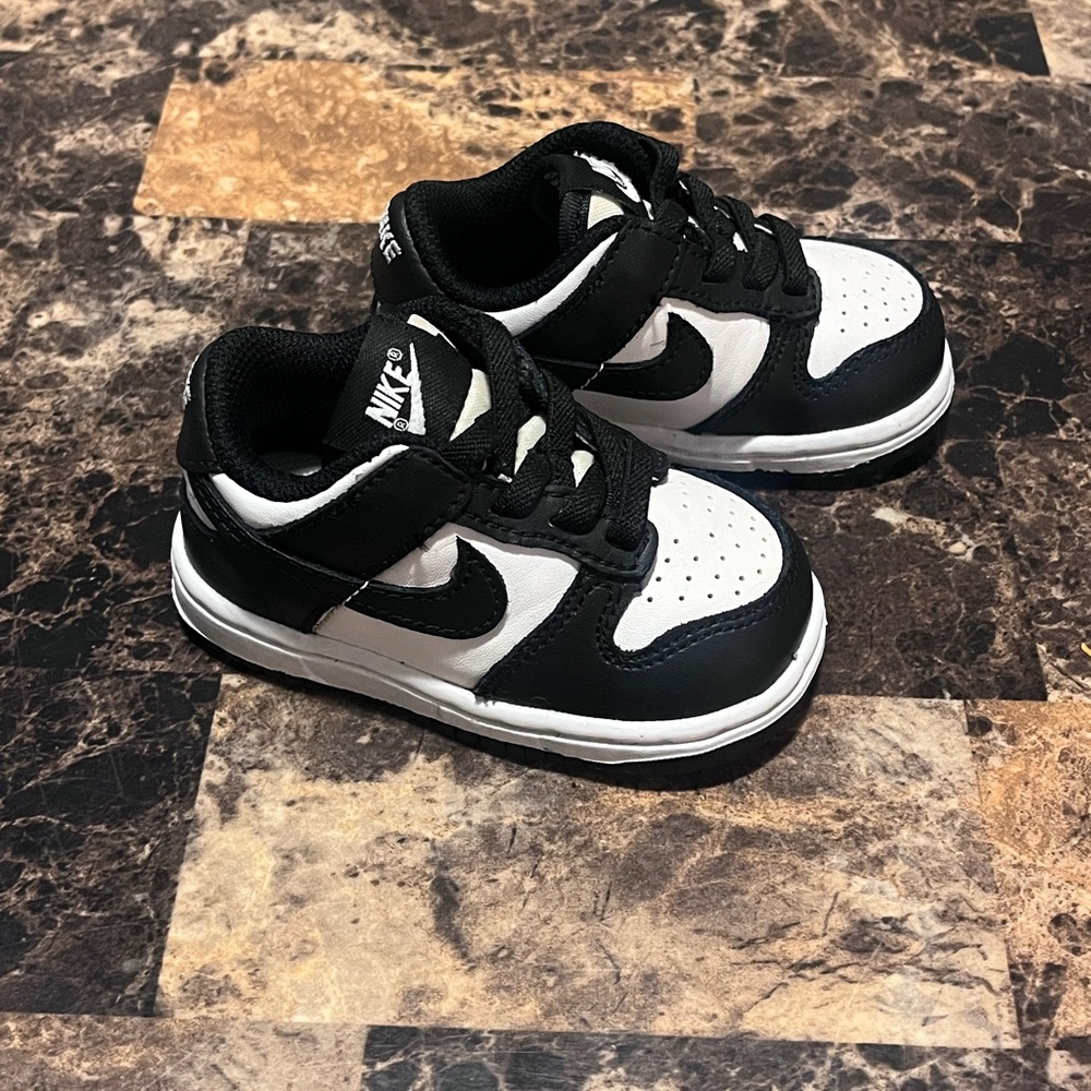 Nike Dunk Low